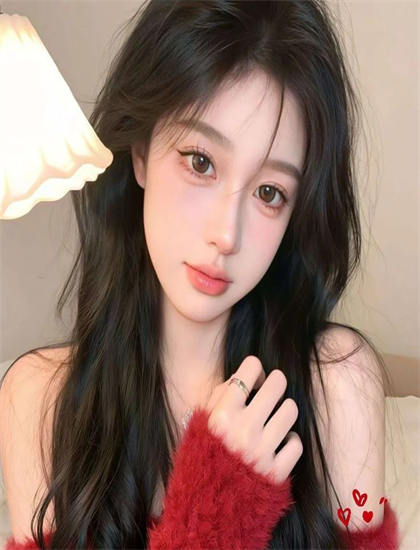 幕后探秘《夜间圆桌会议》：导演的创意构思与实现 了解一部电影是如何诞生